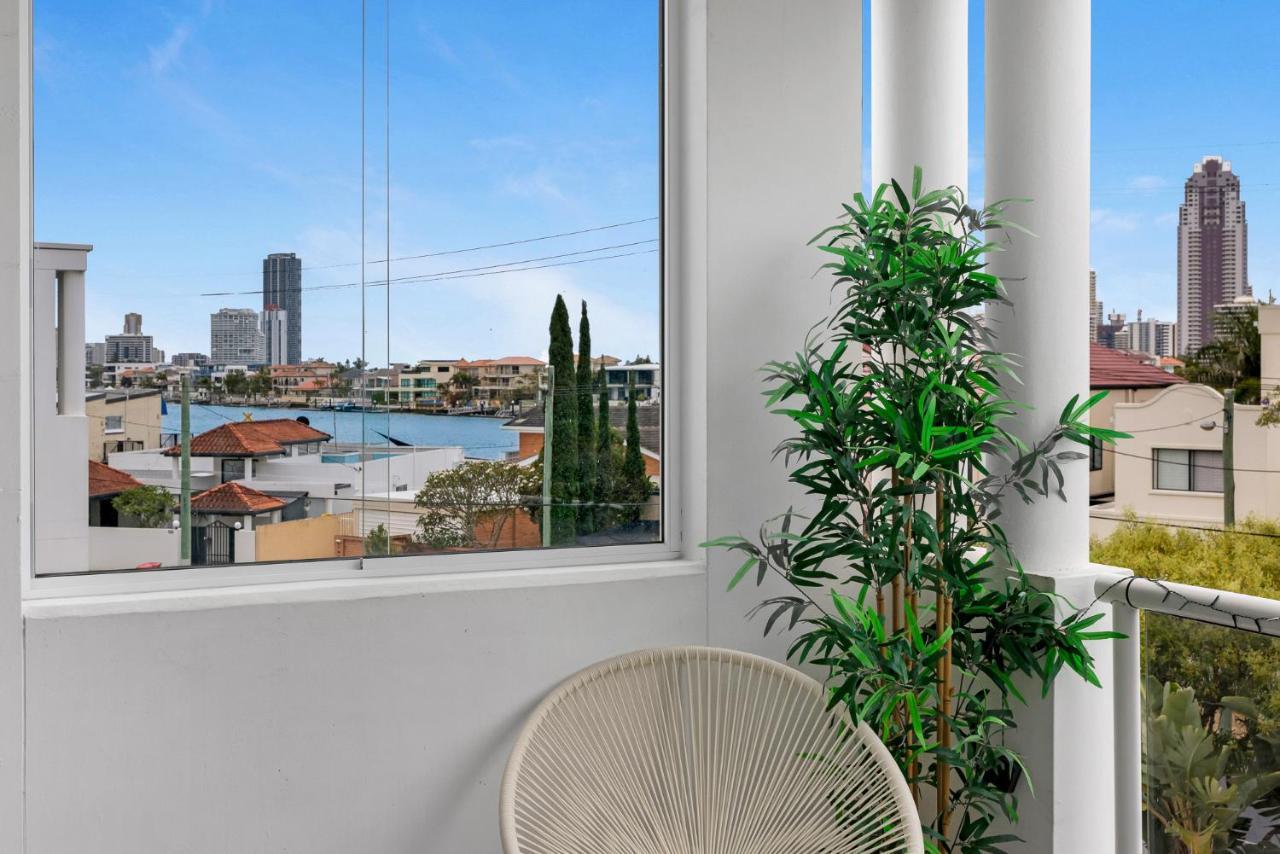 Chevron Sails Lejlighed Gold Coast Eksteriør billede